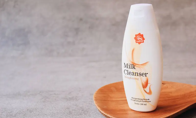 manfaat viva milk cleanser